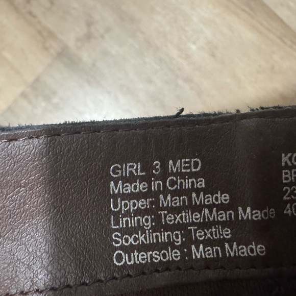 Kids Brown Boots - Picture 5 of 6